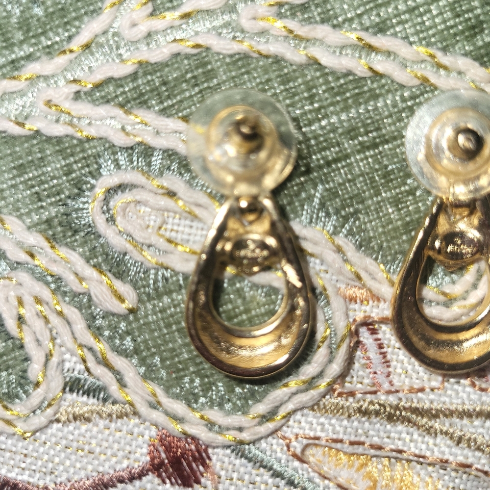 GIVENCHY Pierced earrings - Picture 3 of 5